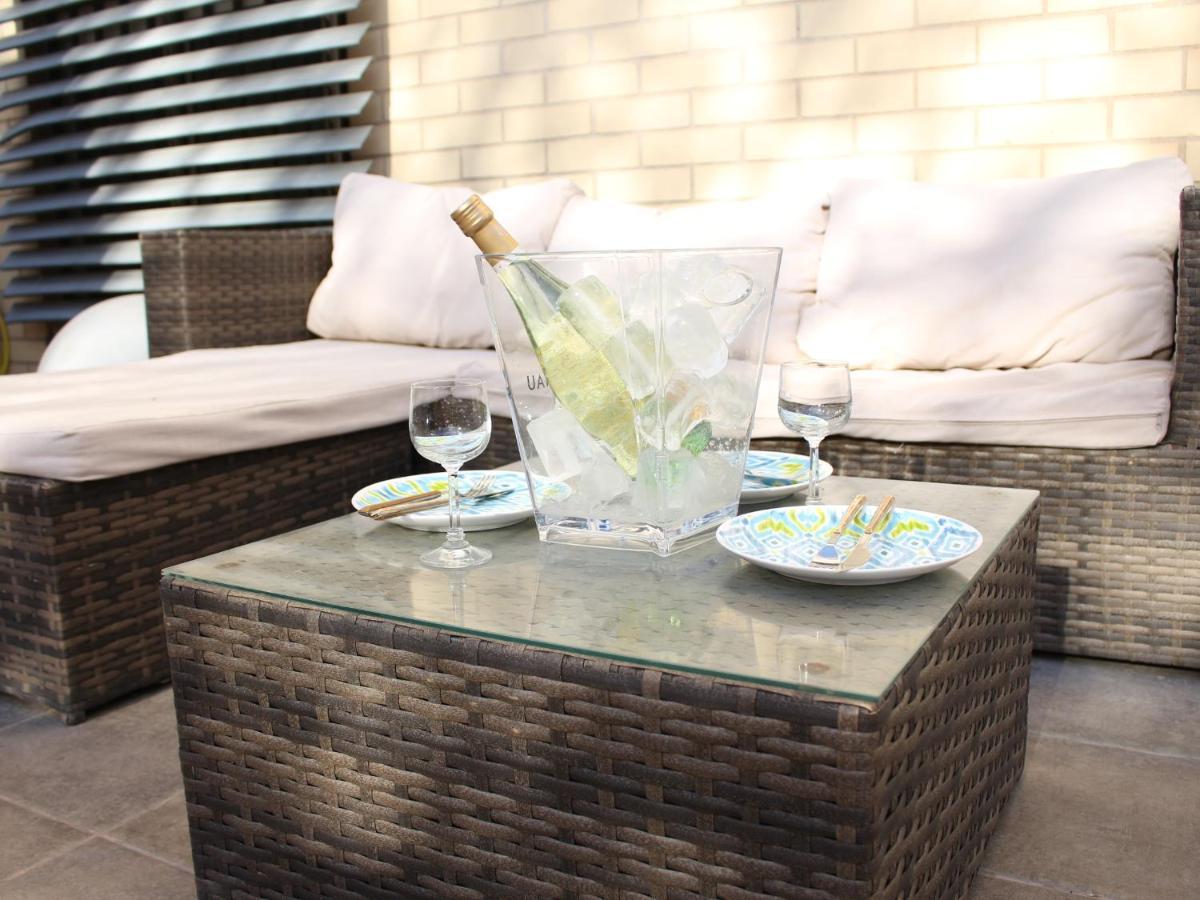 ☆The Peaceful Valencia Homestay☆ W/ Terrace⌘Parking⌘Bbq Dış mekan fotoğraf